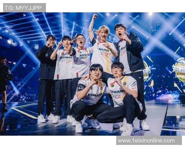 重庆篮球队在大师赛中的战术意识与团队配合表现分析 重庆篮球队在大师赛中的战术意识与团队配合表现分析